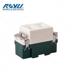Royu by Winland Classic Series Flat Pin Outlet RCO3