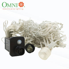 Omni by Winland Connectible Curtain Christmas Light 200 LED/ DC 29V/ 2.7 meters