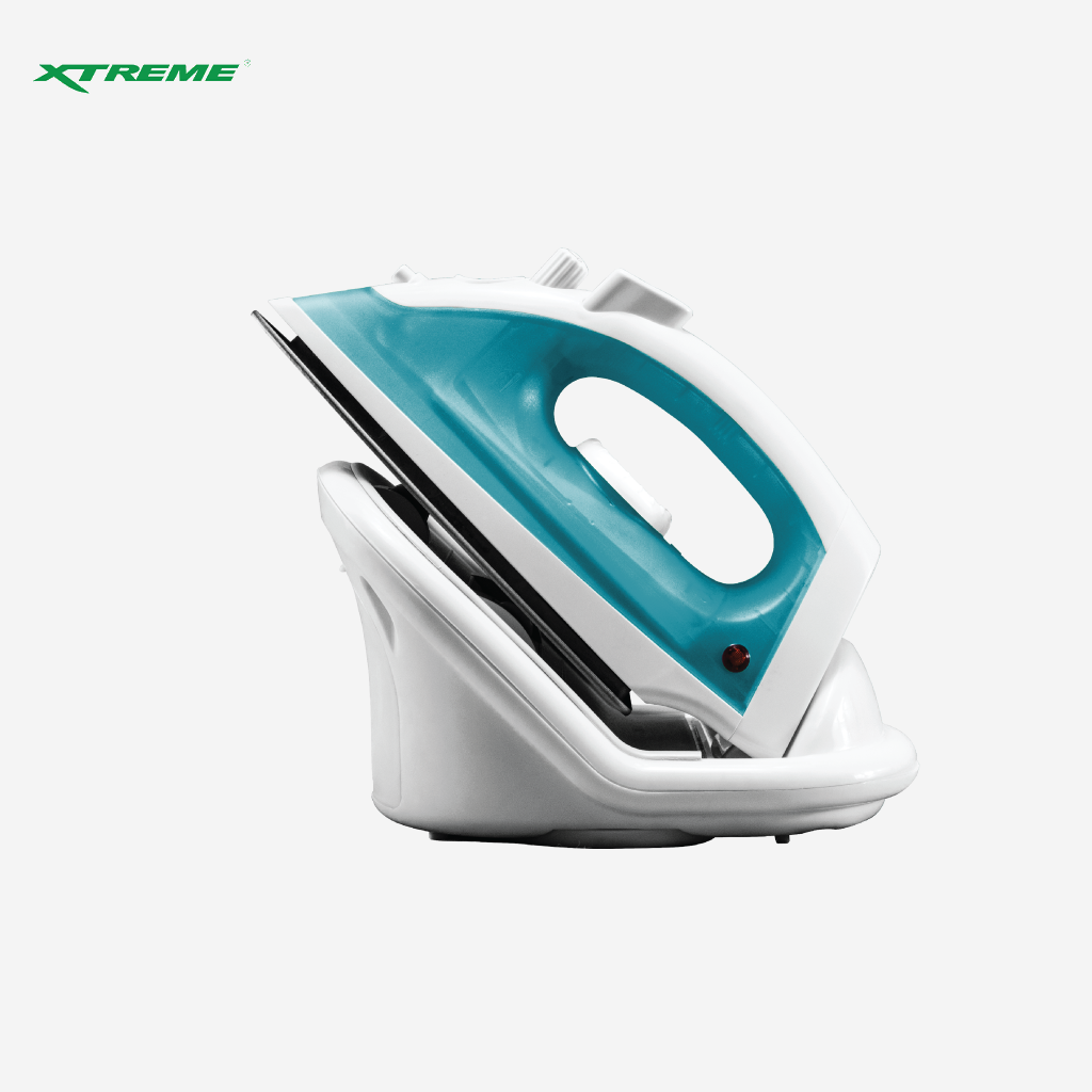 Xtreme HOME 1600w Cordless Wireless Steam Flat Iron with Spray XH-IRONSTEAM