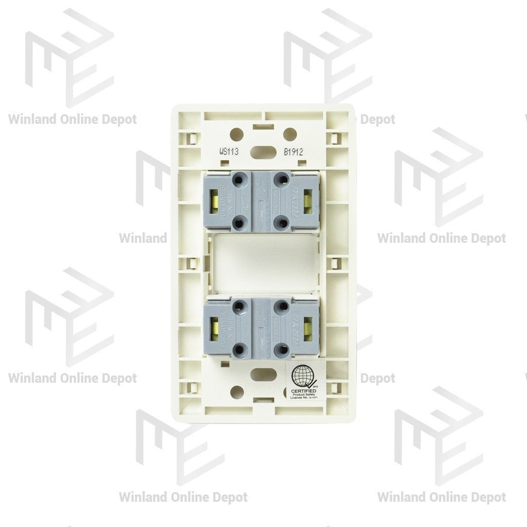 Royu Super Wide Series 2-Gang Universal Outlet Set (15A / 250V~) WS113