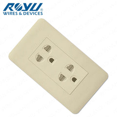 Royu by Winland Classic Duplex Universal Outlet with Ground and Shutter Set WH913