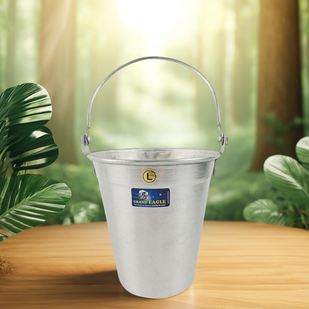 Grand Eagle by Winland Stainless Steel Ice Bucket Without Ice Tongs